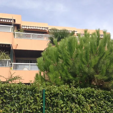 La Fabrina Apartament *